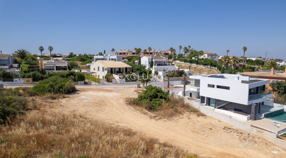 Land in Praia da Luz, Algarve, Portugal 4 - 18337018