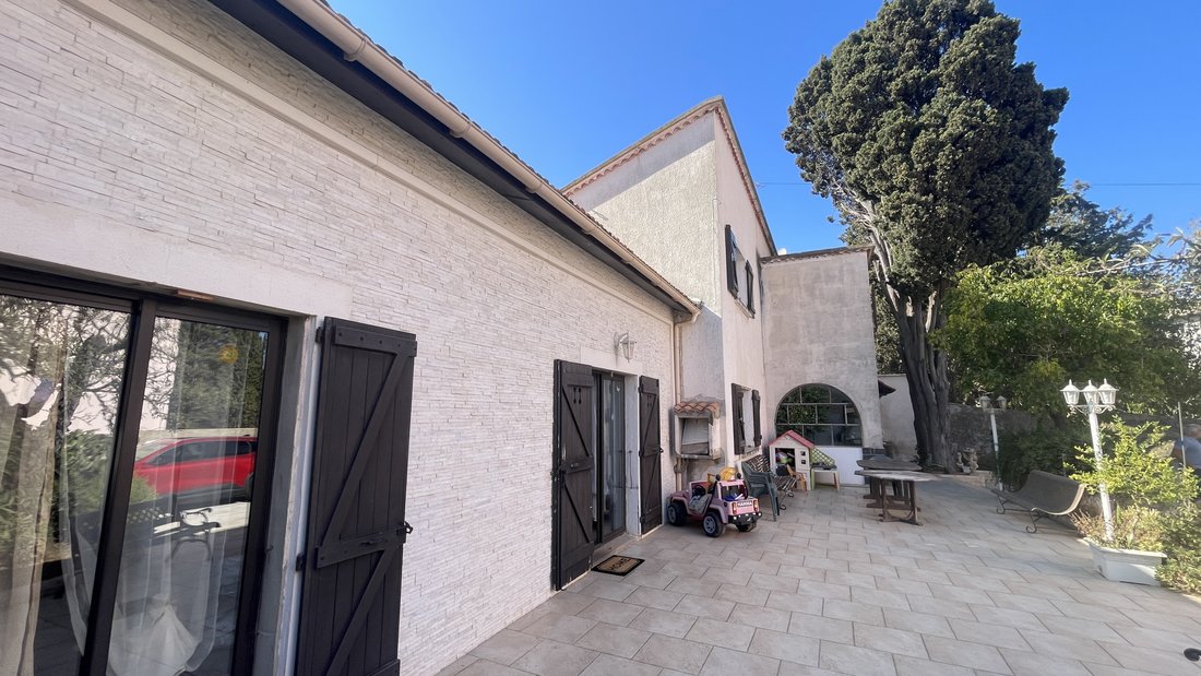Villa à Espace Villeroy-Les Quilles, Sète, France 2 - 18340328