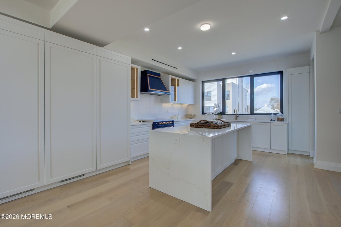 House in Long Branch, New Jersey, United States 4 - 18341103