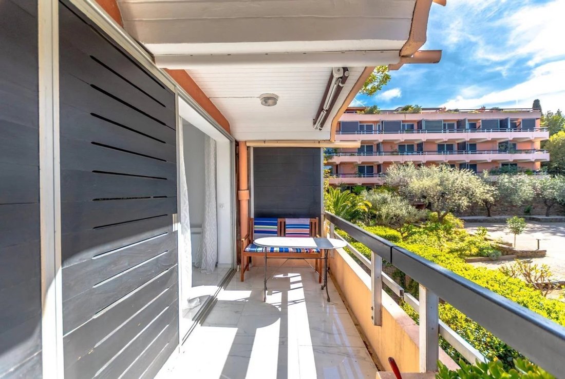 Apartment in Zone Est Diffuse, Saint-Tropez, France 1 - 18337291