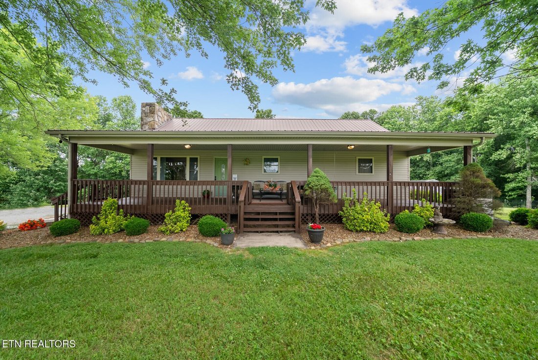 House in Crossville, Tennessee, United States 1 - 18340102