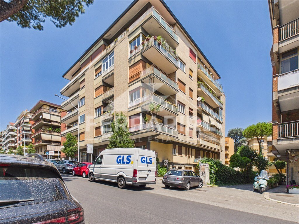 Apartment in Aurelio - Gregorio VII Area, Rome, Italy 2 - 18339613