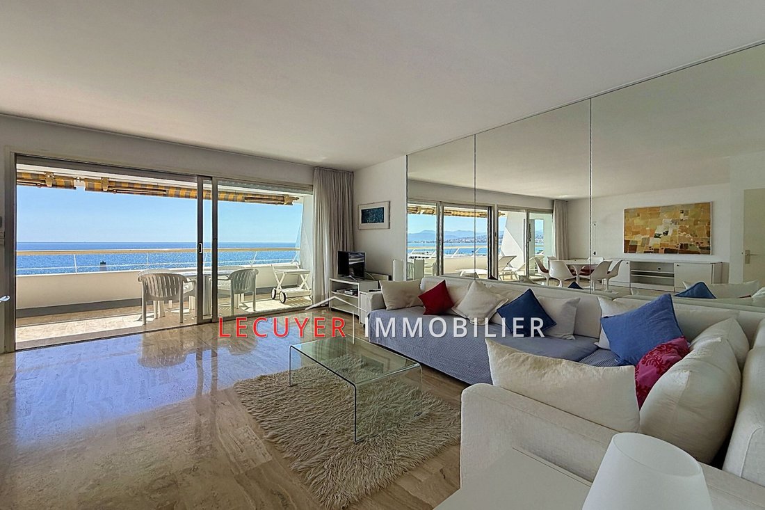 Apartment in Village, Villeneuve-Loubet, France 4 - 18223754