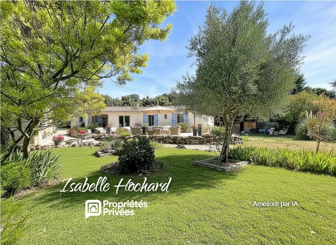 Villa in Sainte-Anastasie-sur-Issole, Provence-Alpes-Côte d'Azur, France 2 - 18341479