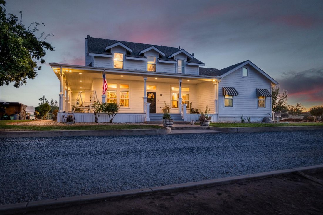 House in Sanger, California, United States 4 - 18340153