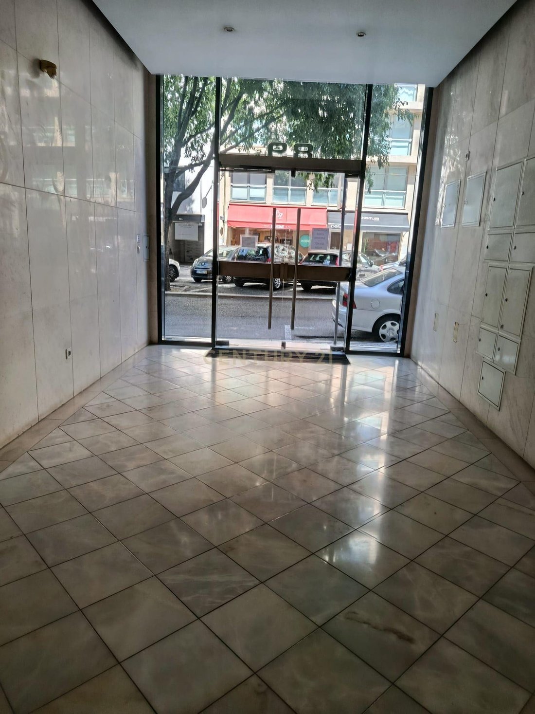 Apartment in Avenidas Novas, Lisbon, Portugal 2 - 18341252