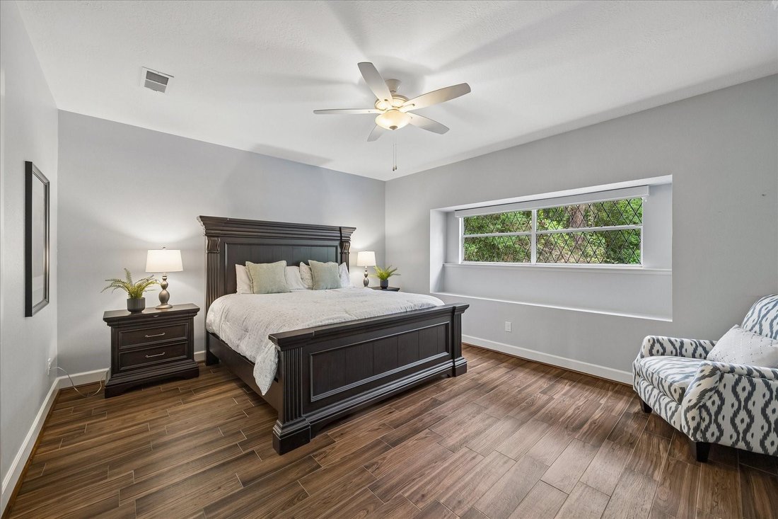 House in Houston, Texas, United States 4 - 18340963