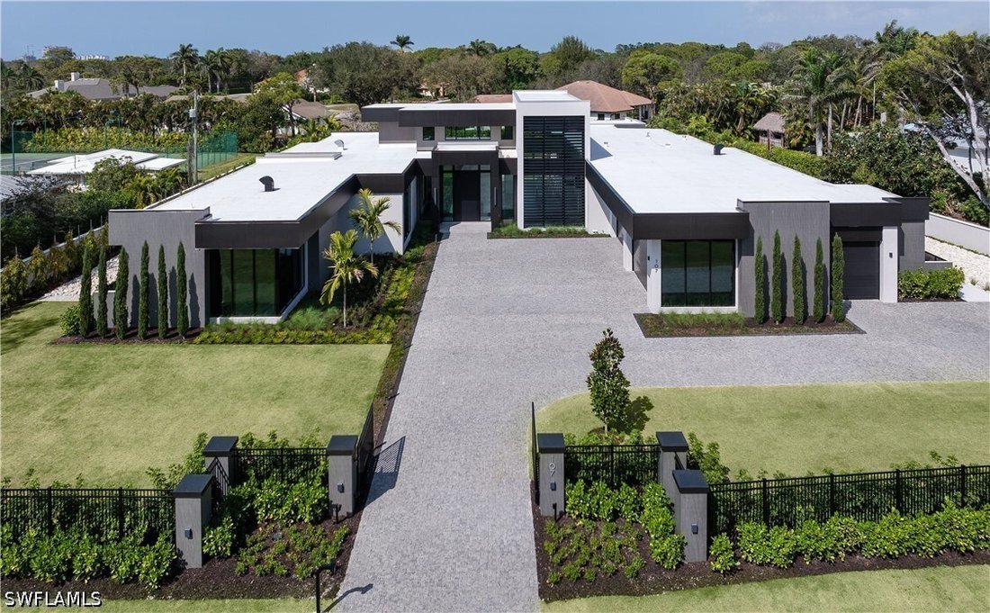 House in Naples, Florida, United States 5 - 18334799