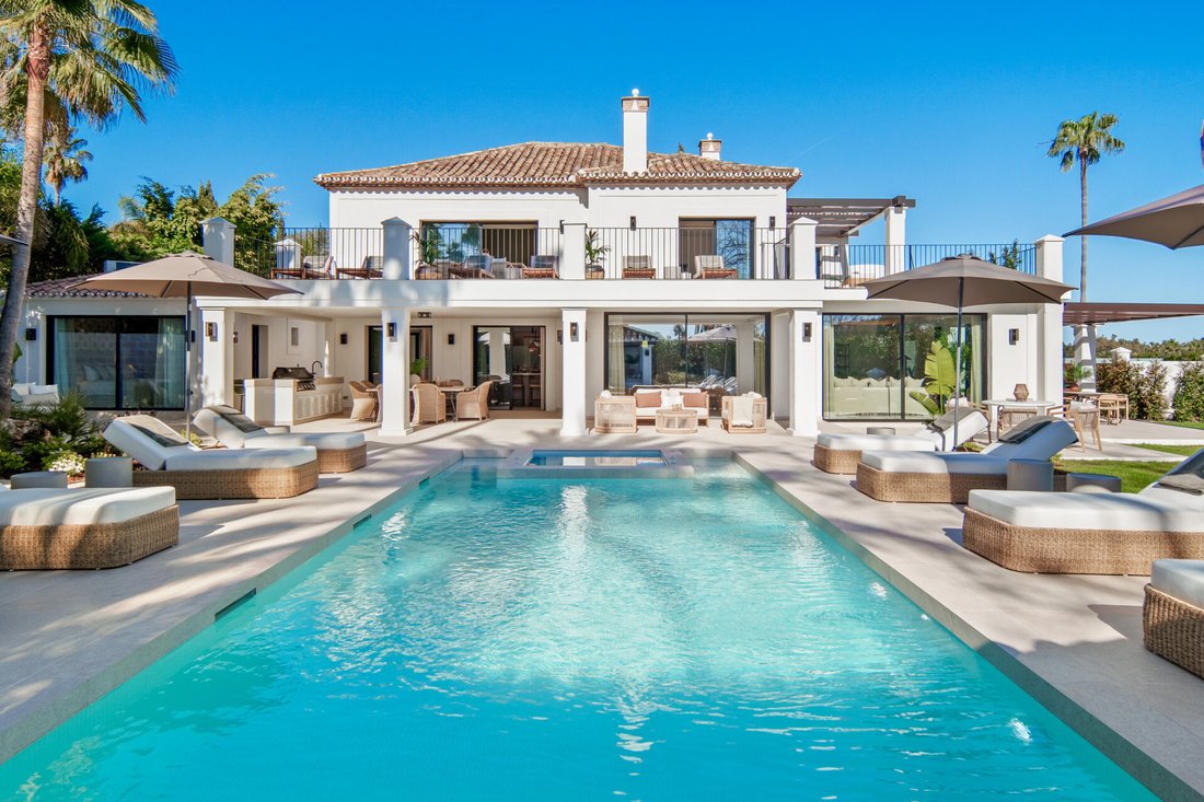 Villa in Nueva Andalucia, Marbella, Spain 2 - 18335089