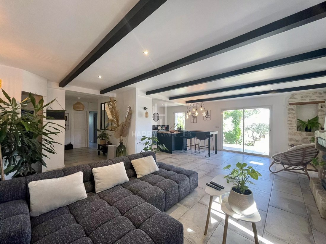 Villa in Arles, Provence-Alpes-Côte d'Azur, France 5 - 18337276