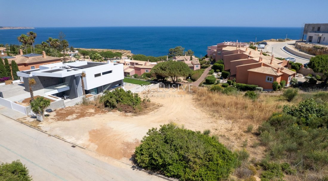 Land in Praia da Luz, Algarve, Portugal 1 - 18337018