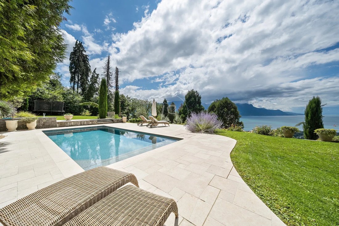 Haus in Chernex, Waadt, Schweiz 3 - 18340632