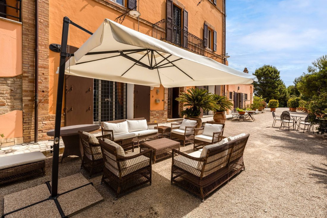 Villa in Offida, Marche, Italy 4 - 18341672