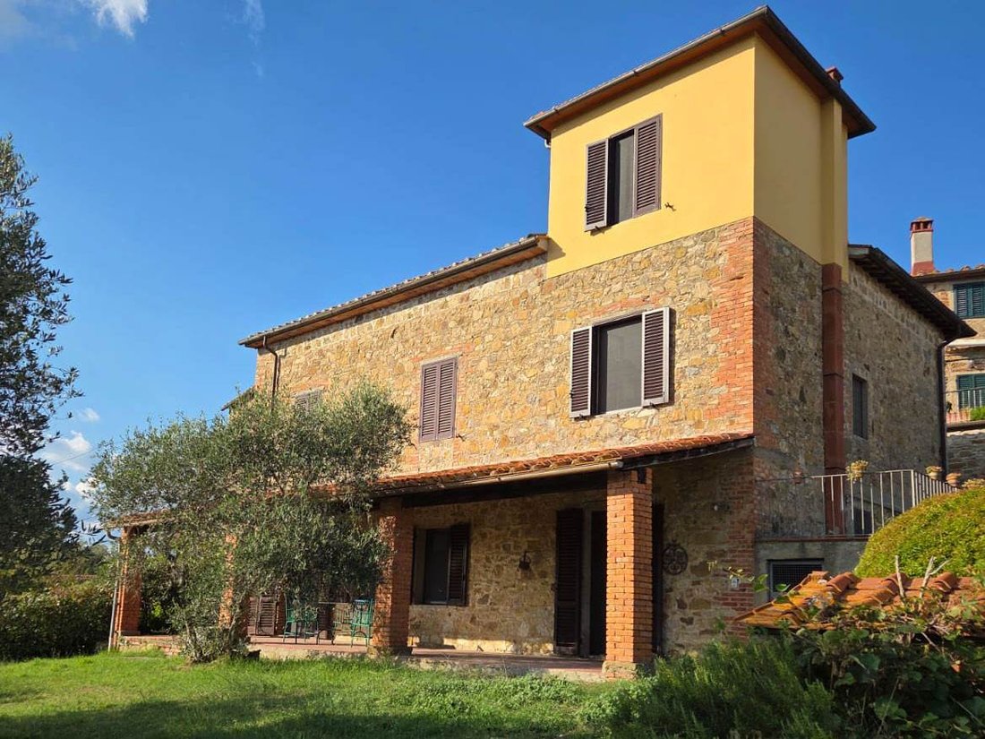Villa in Bucine, Tuscany, Italy 1 - 18341142