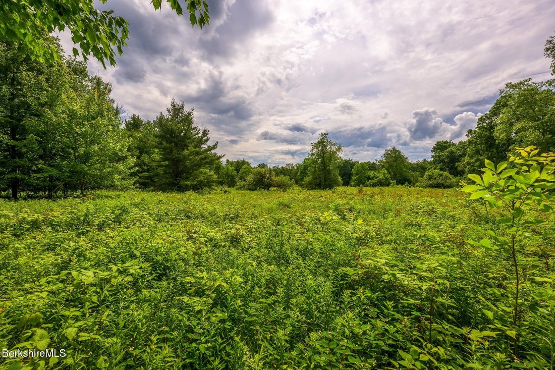 House in Great Barrington, Massachusetts, United States 5 - 18341721