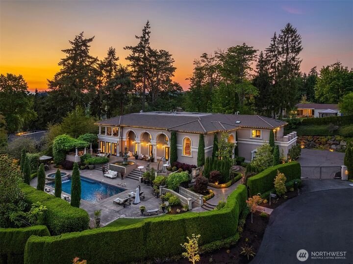 House in Bellevue, Washington, United States 4 - 18342181
