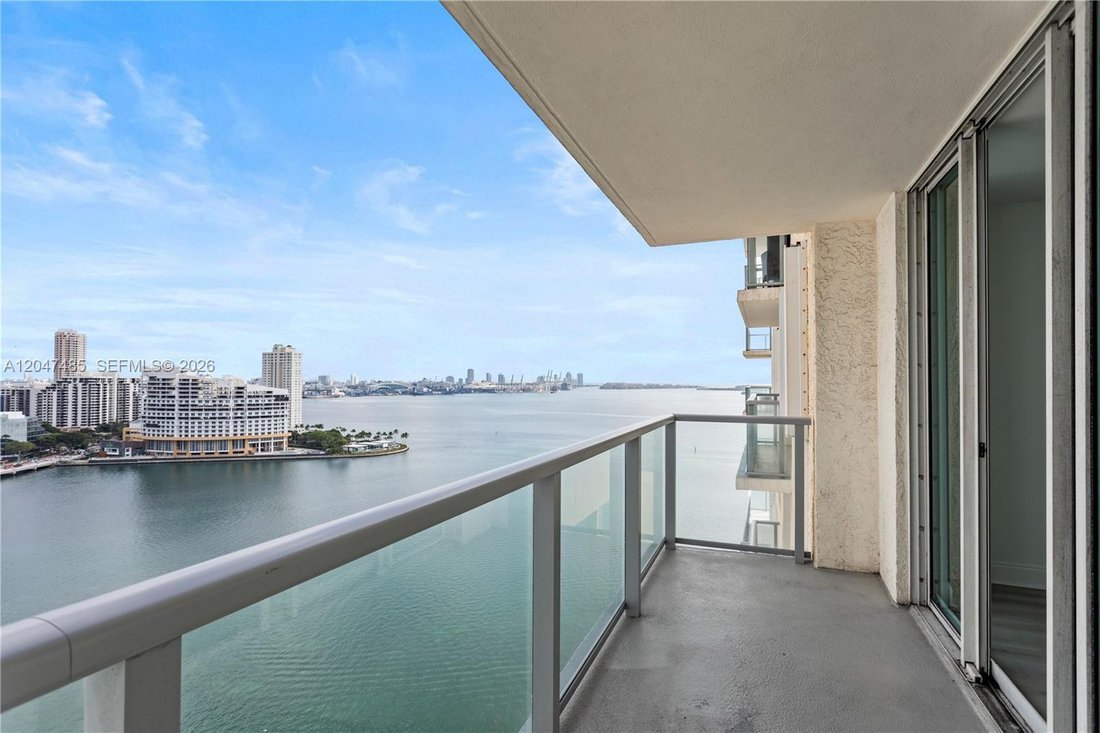 Condo in Miami, Florida, United States 1 - 18341089