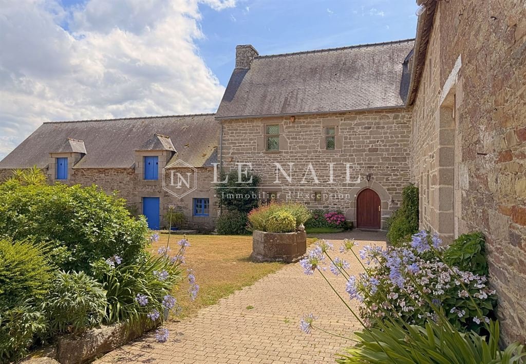 Estate in France 2 - 18341386