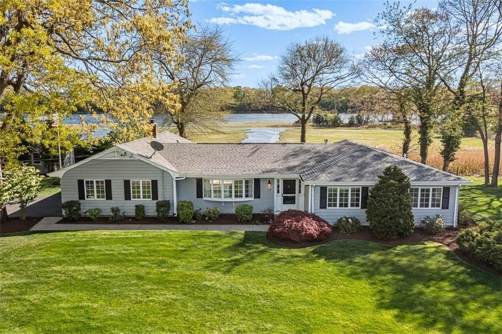 House in Barrington, Rhode Island, United States 1 - 18341749