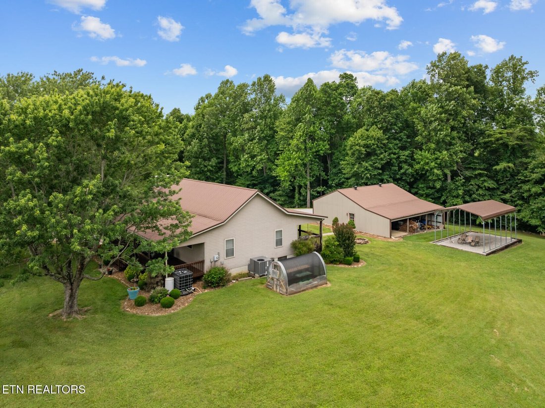 House in Crossville, Tennessee, United States 5 - 18340102