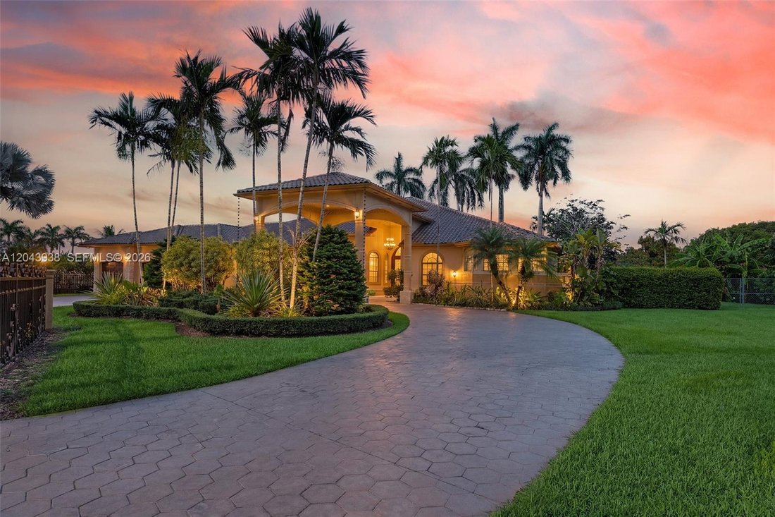 House in Homestead, Florida, United States 2 - 18336686
