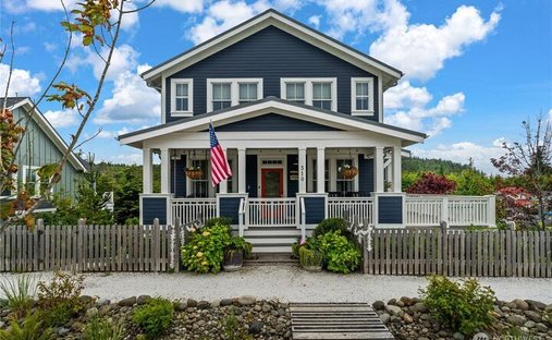House in Elma, Washington, United States 1