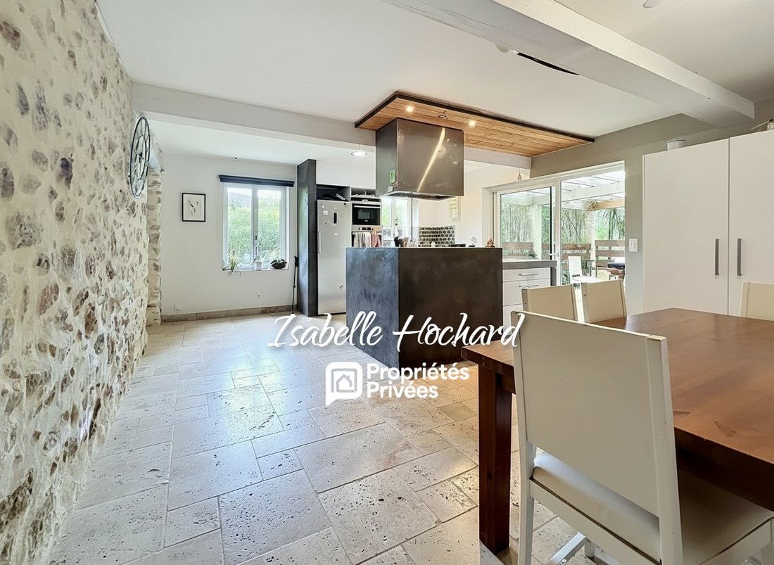 Villa in Neoules, Provence-Alpes-Côte d'Azur, France 4 - 18341470