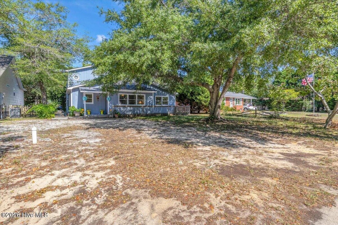 House in Oak Island, North Carolina, United States 3 - 18335591