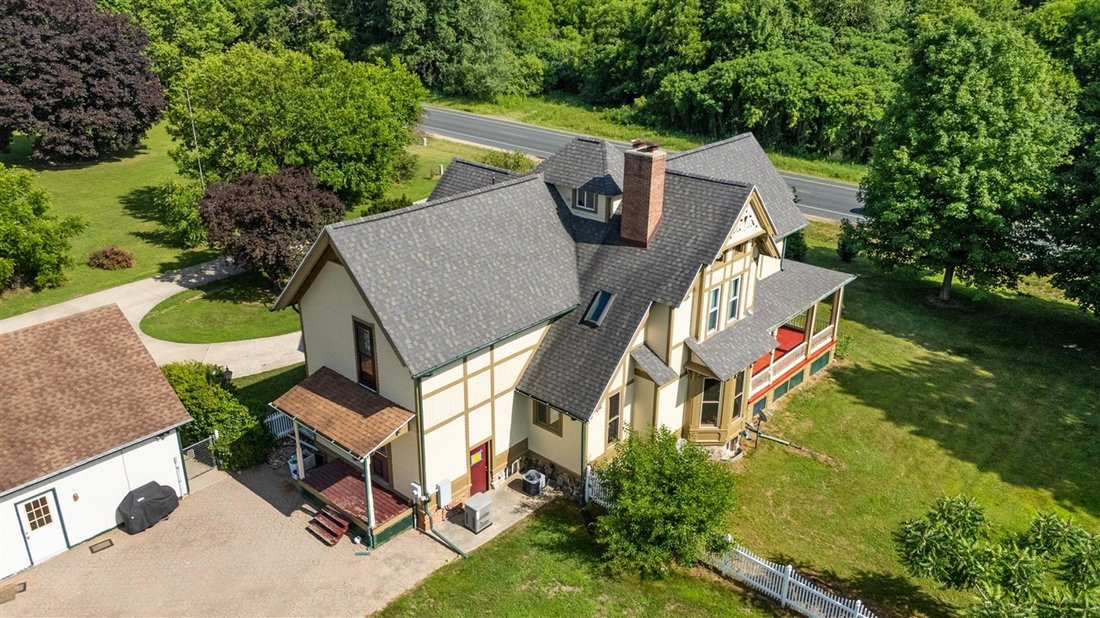 House in Paw Paw, Michigan, United States 3 - 18309912