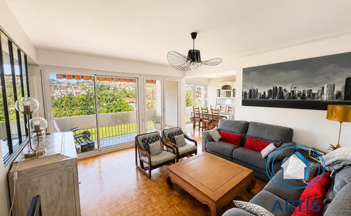 Apartment in Chantaco, Saint-Jean-de-Luz, France 1