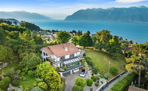 Haus in Bourg-en-Lavaux, Waadt, Schweiz 1