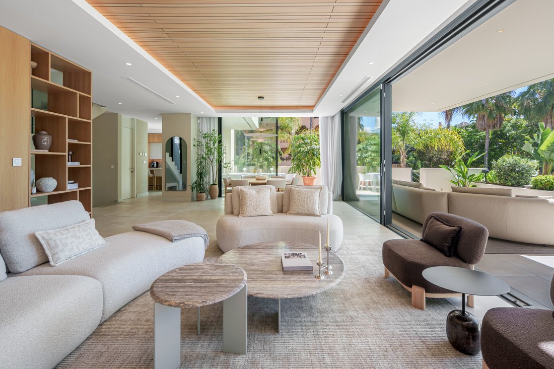 Villa in Estepona, Andalusia, Spain 5 - 18335221