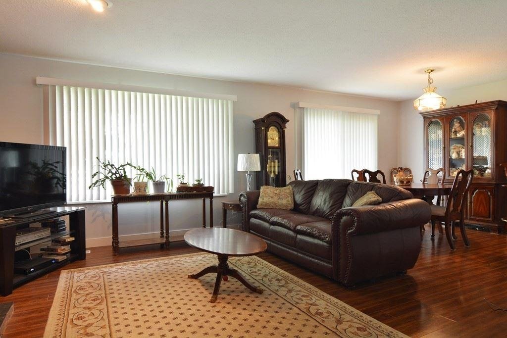 House in Langley Township, British Columbia, Canada 3 - 18341845