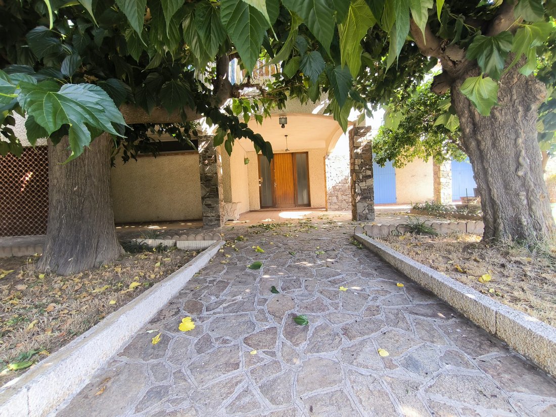 Haus in Hyères, Provence-Alpes-Côte d'Azur, Frankreich 2 - 18336202