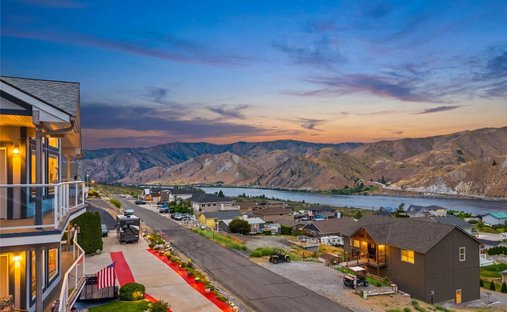 House in Orondo, Washington, United States 1