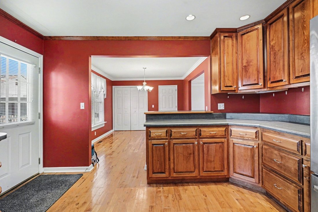 House in Lebanon, Tennessee, United States 3 - 18335626