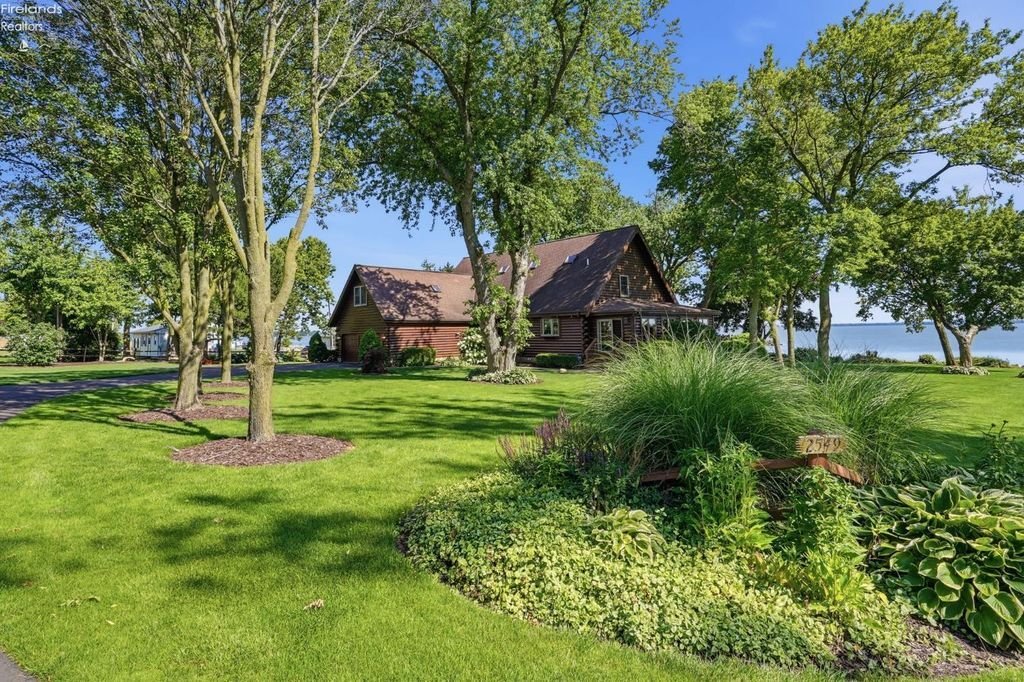 House in Lakeside Marblehead, Ohio, United States 1 - 18341962