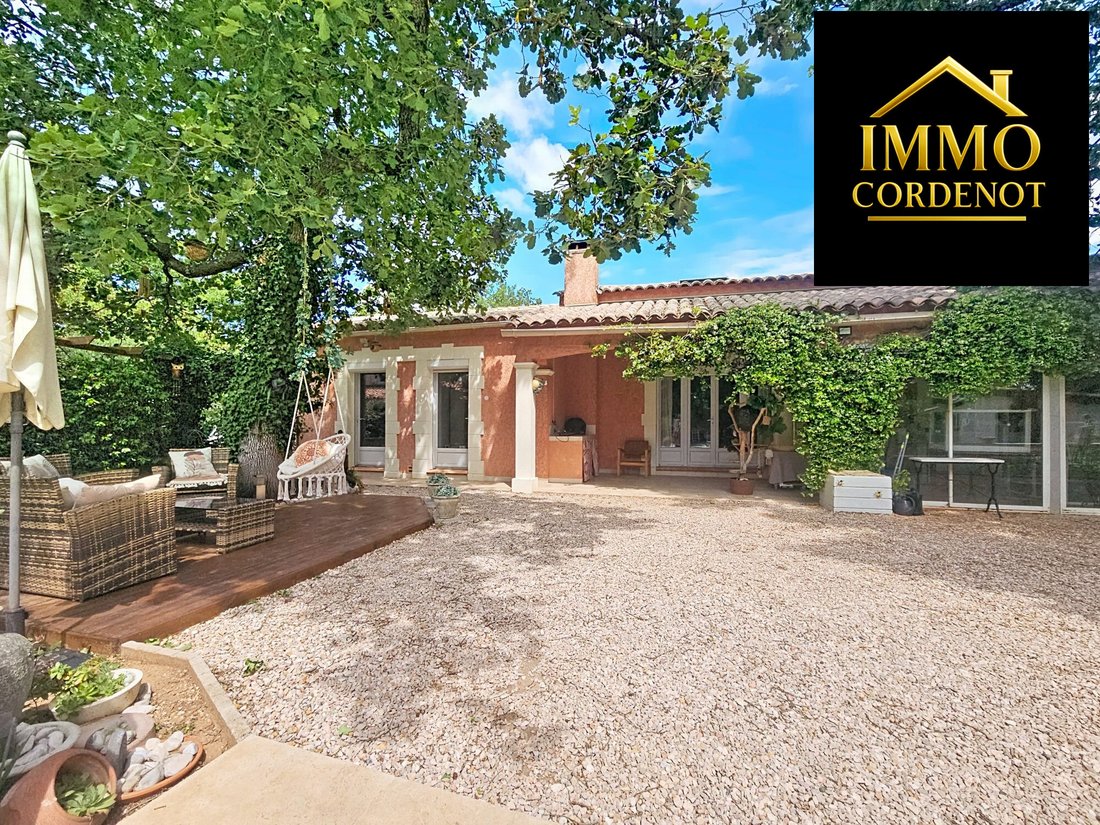 Villa a Garéoult, Provenza-Alpi-Costa Azzurra, Francia 2 - 18218535