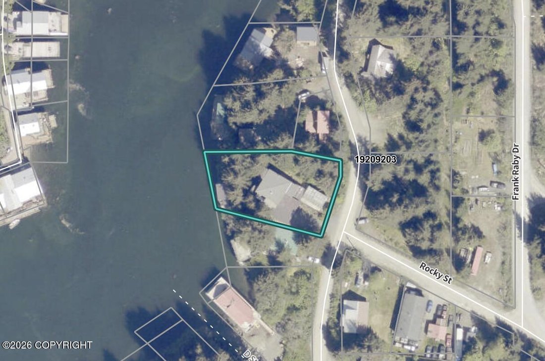 House in Seldovia, Alaska, United States 3 - 18339690
