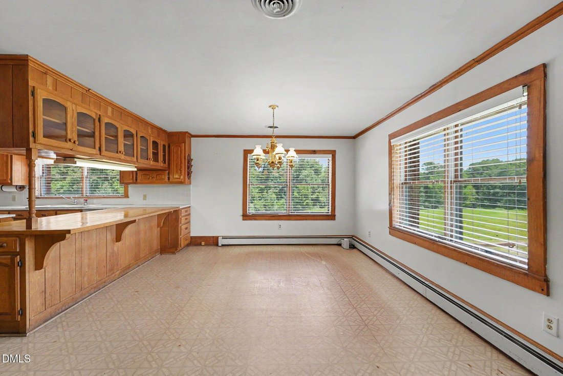 House in Liberty, North Carolina, United States 4 - 18335670