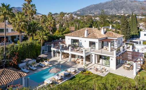 Villa à Nueva Andalucia, Marbella, Espagne 1