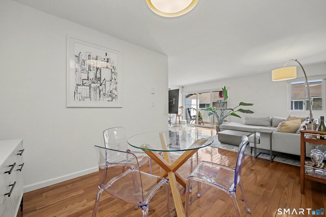 Condo in Stamford, Connecticut, United States 2 - 18275336