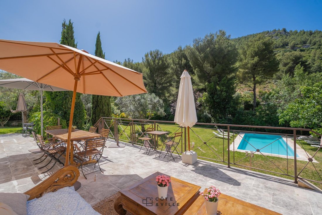 Villa in Le Redon, Marseille, Provence-Alpes-Côte d'Azur 3 - 18340308