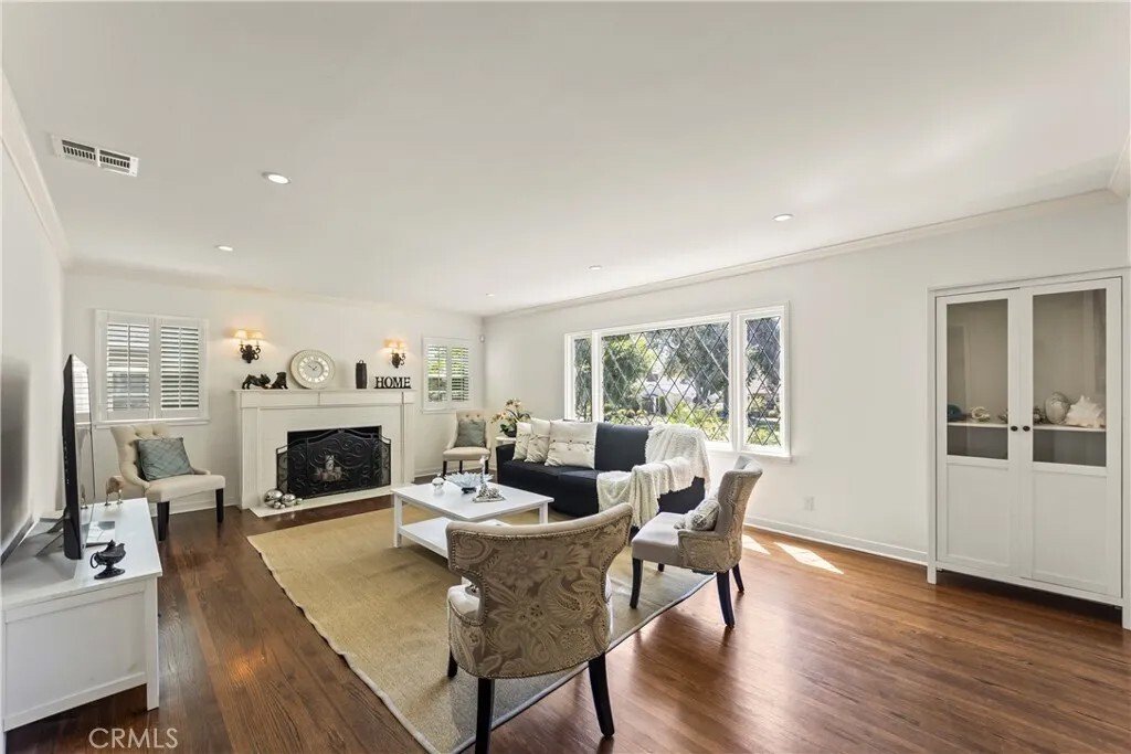 House in Altadena, California, United States 5 - 18336371