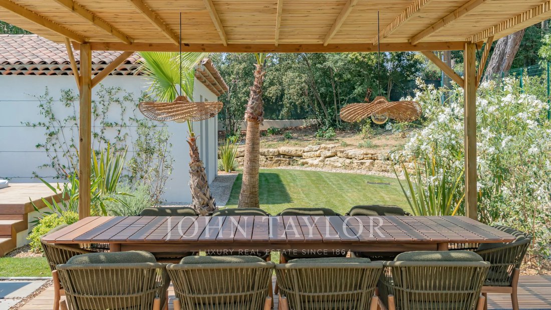 Villa in Valbonne, Provence-Alpes-Côte d'Azur, France 4 - 18337373