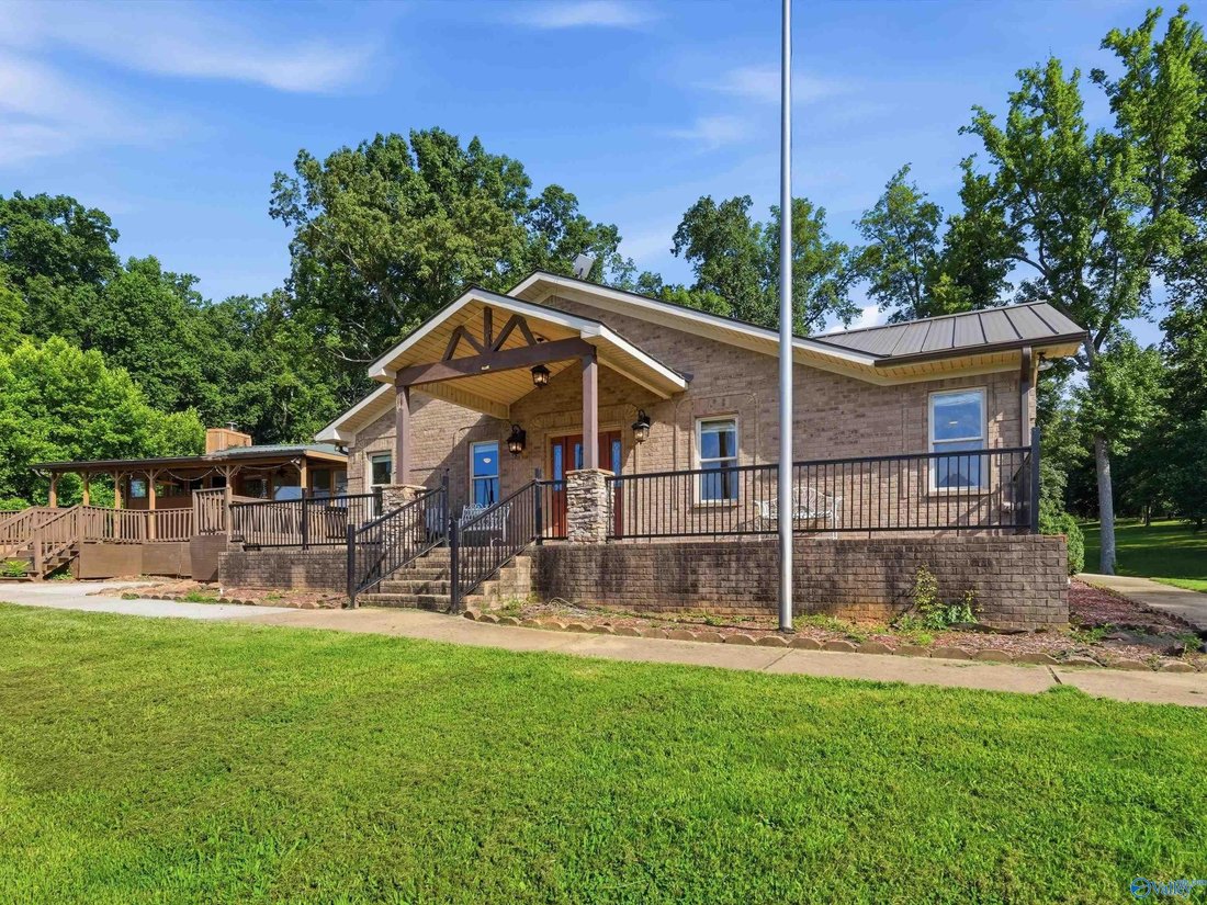 House in Athens, Alabama, United States 1 - 18339624