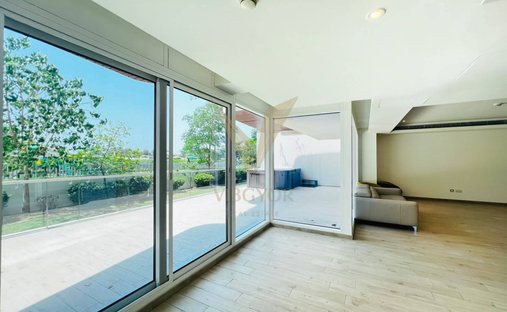 Maison en MBR- Al Merkad, Doubaï, Émirats arabes unis 1