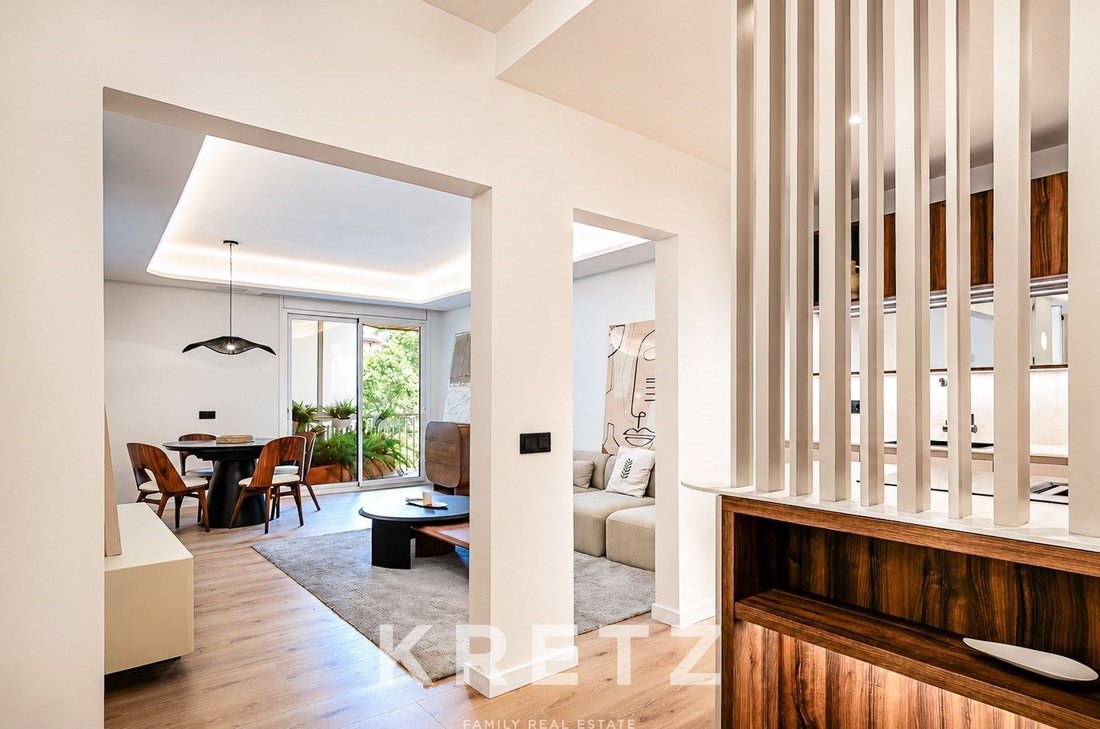 Apartment in Sarrià-Sant Gervasi, Barcelona, Spain 1 - 18341393