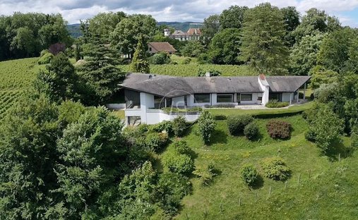 Maison à Dully, Vaud, Suisse 1