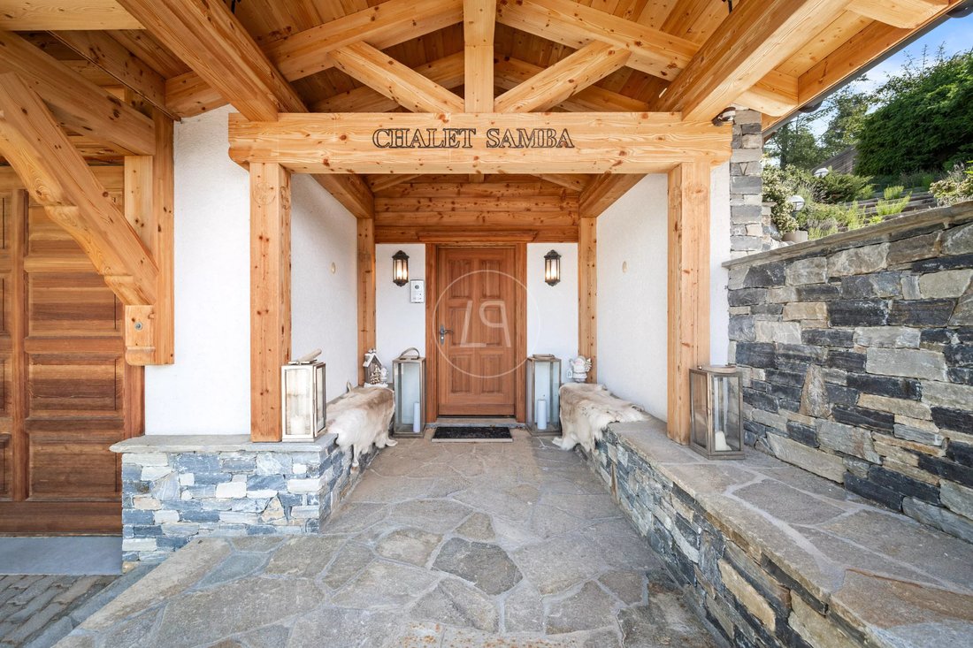 Chalet in Crans-Montana, Valais, Switzerland 3 - 18340865